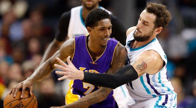 于在国际舞 于在国际舞